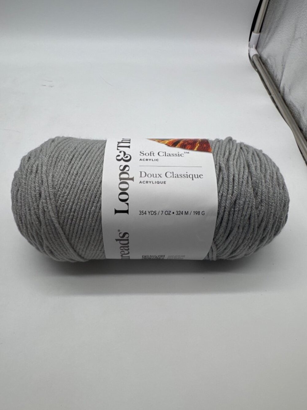 Loops & Threads Soft Classic Yarn Light Grey Medium Weight 354 Yds 7 Oz Acrylic